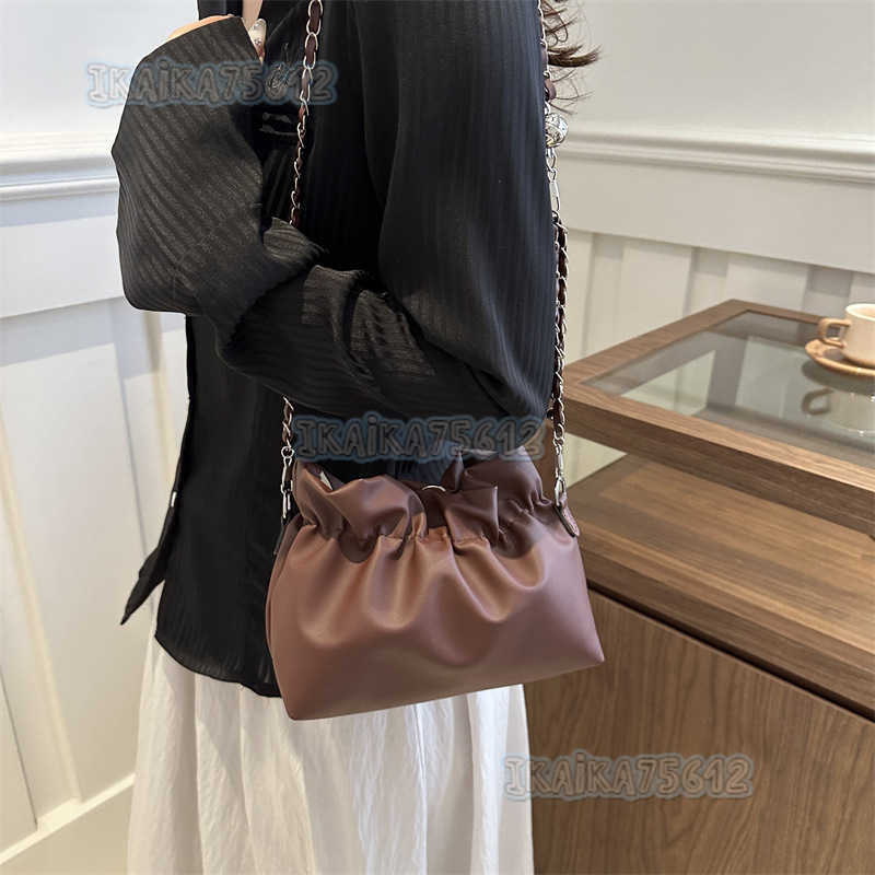 Niche Chain Crossbody Bag Personality Small Bag for Women 2025 New Trendy Fashion Aesthetic Single Shoulder Bucket Bag H250804