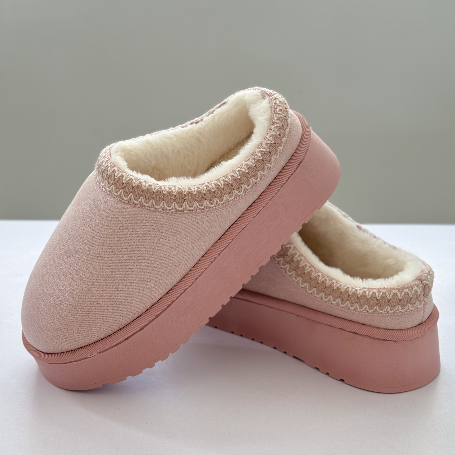Free Shipping Best Seller 2025s Fall Winter Designer's New Home Fleece slippers Unisex Outdoor Thick Sole Warm Cotton Shoes Big Size 44-45 Comfor