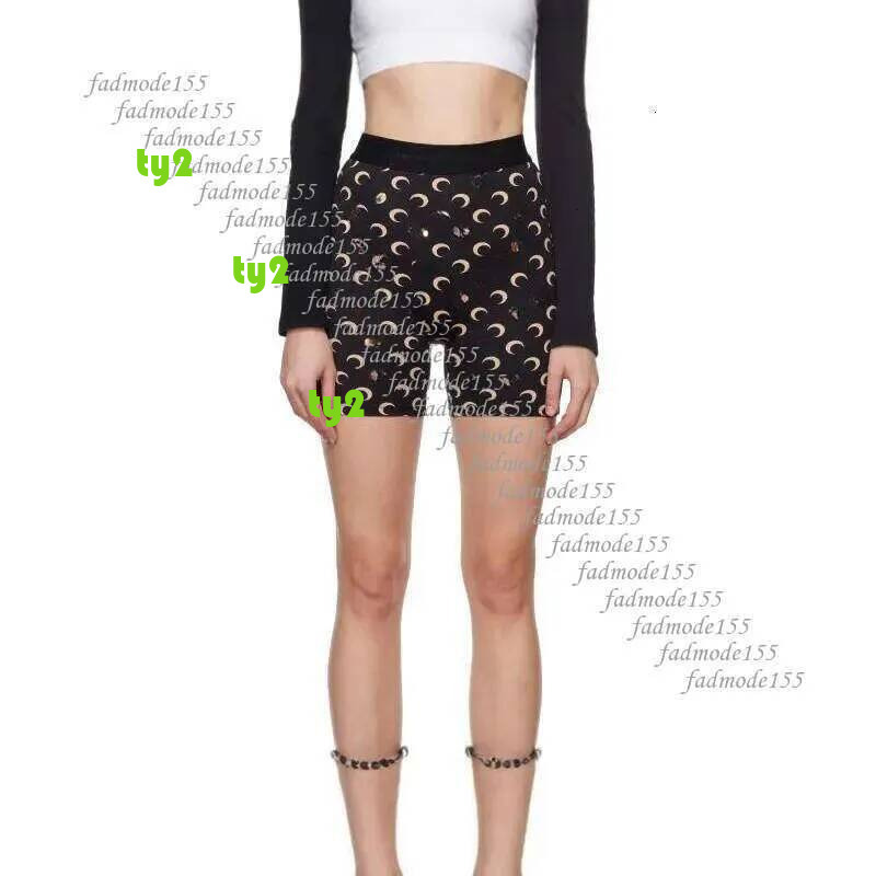 Designer Elastic Slimming T-shirt Ice Silk Sunscreen Moon Top Crescent Small Marine Women's Black Sports Shorts Set Wholesale 2025 b6 45