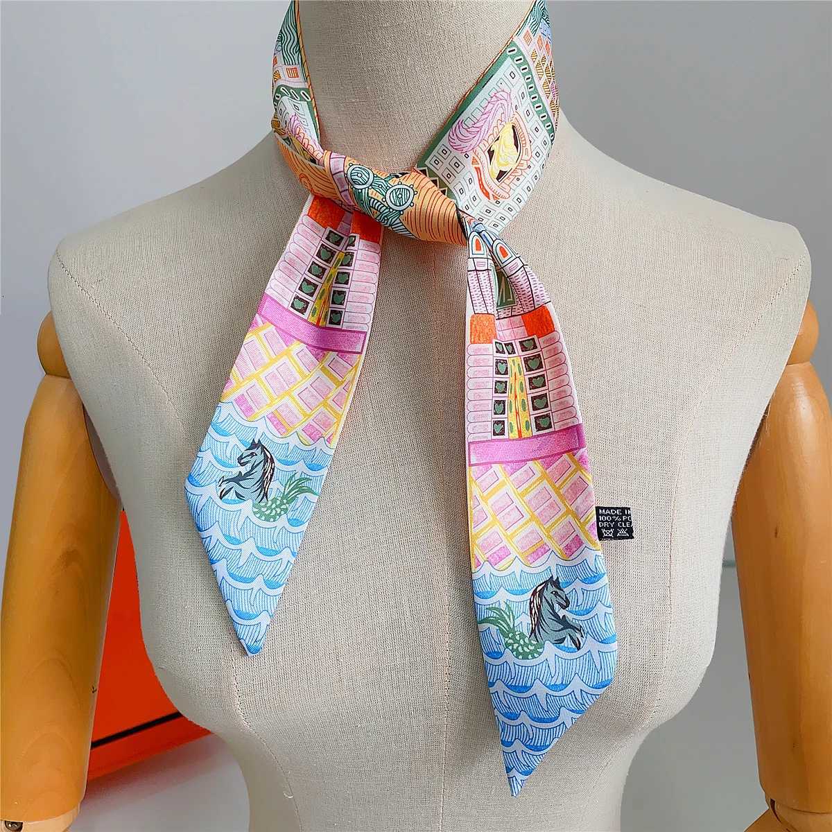 100% Silk Twill Scarf Luxury Palace Horse Fashion Scarf Wen Foard Skinny Bag Scarves Neckerchief Hair Band X250804