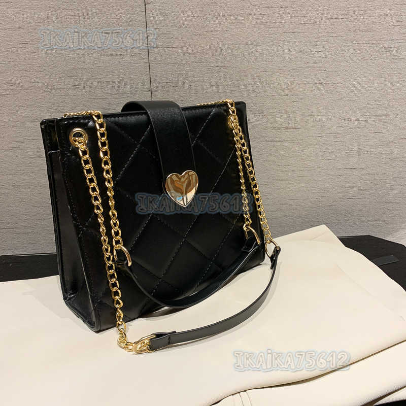 Celebrity Womens Bag 2025 Summer New Trendy Versatile Textured Crossbody Small Bag Fashionable Shoulder Bag H250804