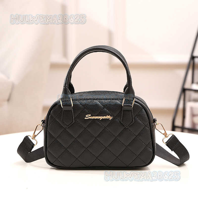 2025 Spring Fashion Simple Handheld Shell Bag Simple Trendy Shoulder Bag Casual Crossbody Bag for Women H250804