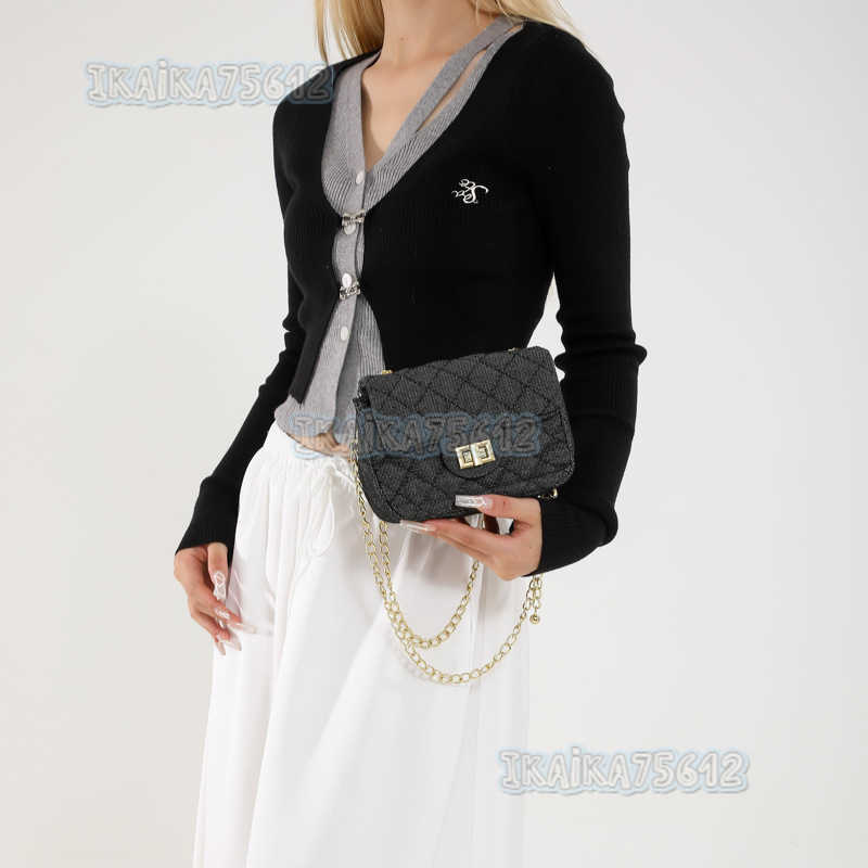 Fashion Bag for Women 2025 New Trendy Texture Beautiful Stylish Small Square Bag Simple Niche Design Single Shoulder Crossbody Bag H250804