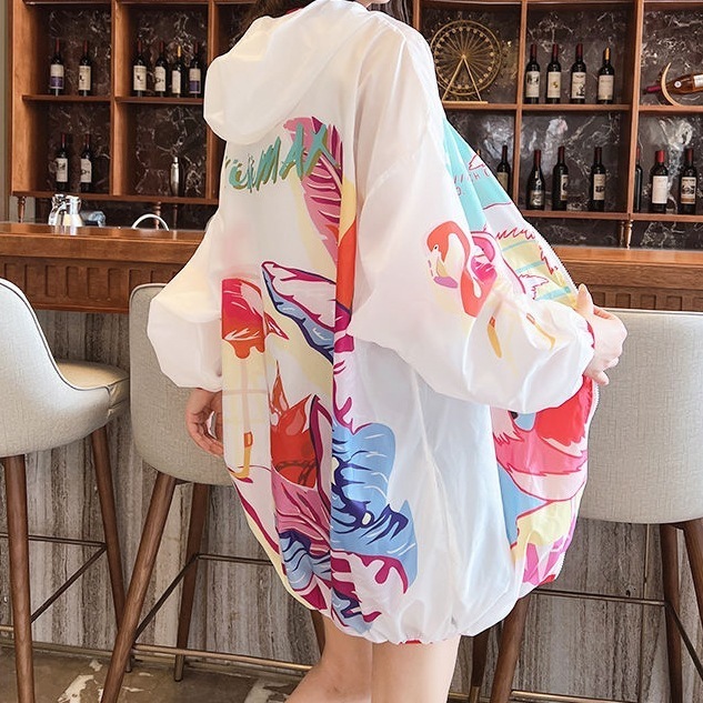 Sun Protection Shirt Internet Celebrity 2025 Womens Fashion Versatile Mid-Length Top Korean Version Cartoon Print Sun Protection Clothing Photo Jacket
