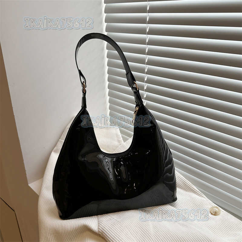 Elegant Casual 2025 Trendy Spring New Leather Fashion Light Luxury Single Shoulder Handbag Underarm Womens Bag H250804