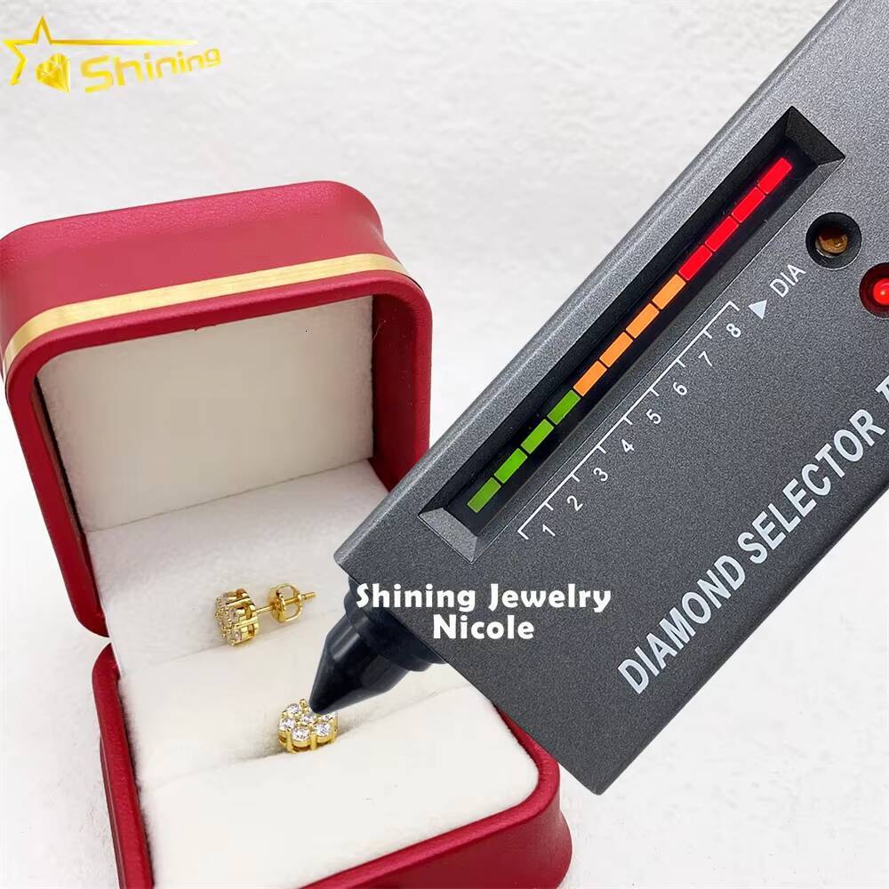 Top Quality Stud Earring 925 Sterling Silver Screw Back Certified Moissanite Flower Luxury Earrings