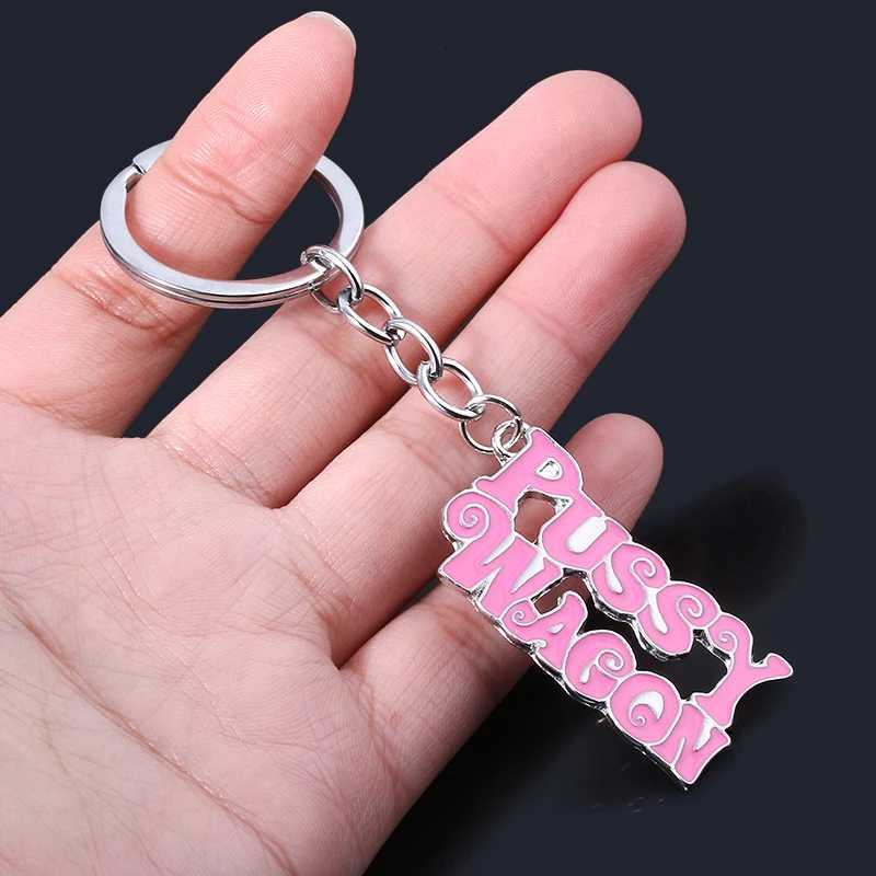 Pink Keychain for Women High Quality Kill Bill Keychains Fashion Accessories Jewelry G250802