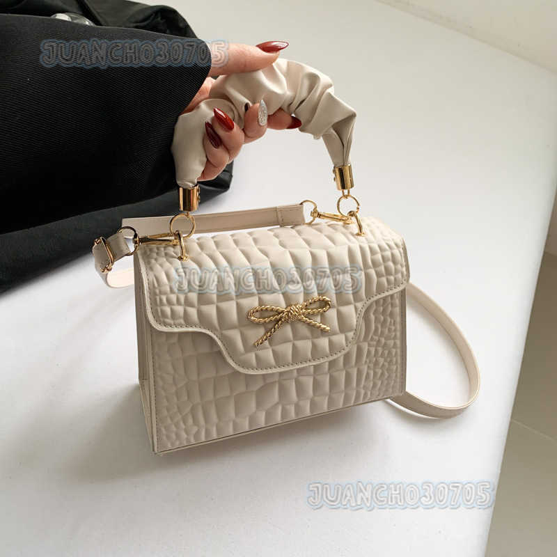 Small Square Bag Casual Personality Single Shoulder Underarm Bag 2025 Early Spring New Style Elegant Fashion Simple Crossbody Handbag H250804