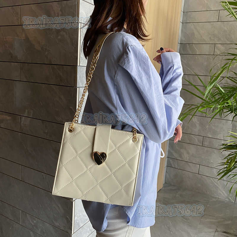 Celebrity Womens Bag 2025 Summer New Trendy Versatile Textured Crossbody Small Bag Fashionable Shoulder Bag H250804