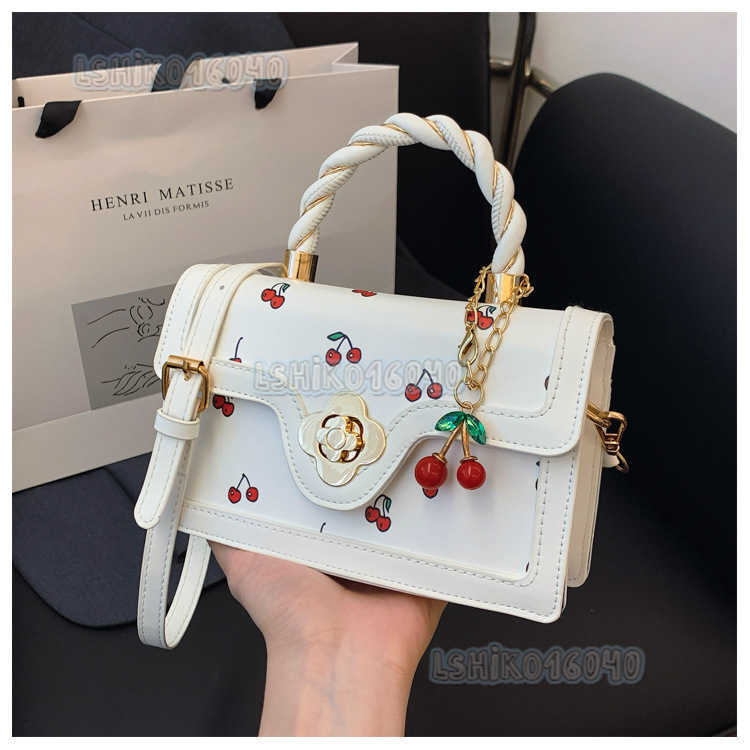 New Small Handbag for Women 2024 Autumn New Trendy and Versatile Crossbody Bag Stylish Handbag with a Sense of Fashion H250804