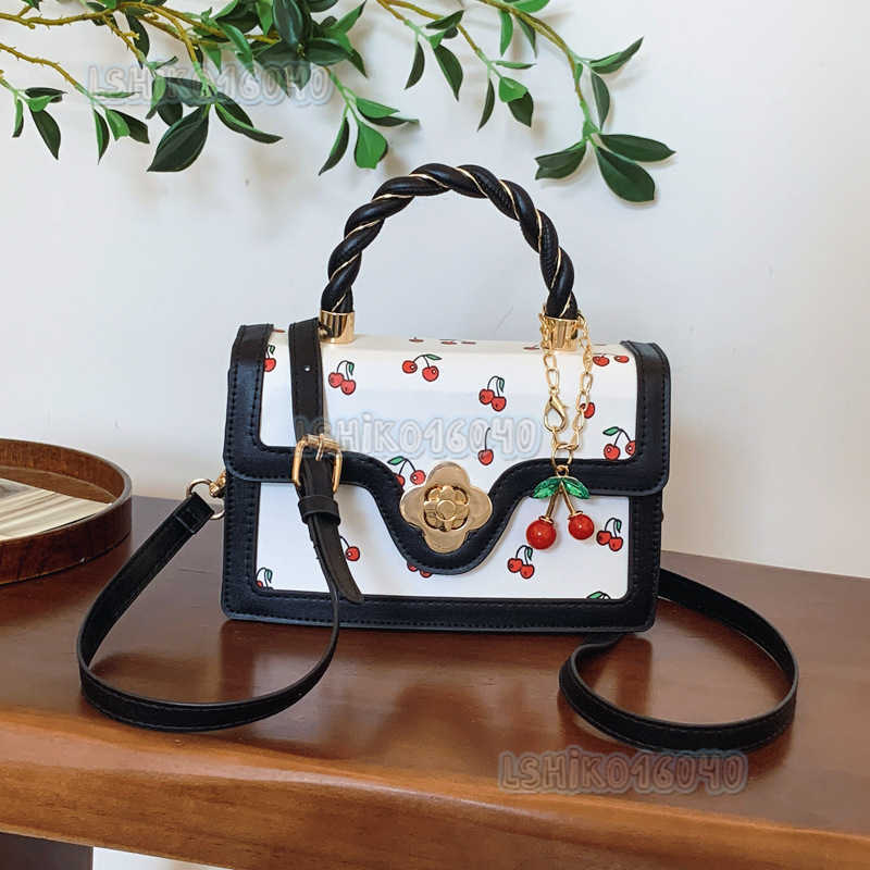 New Small Handbag for Women 2024 Autumn New Trendy and Versatile Crossbody Bag Stylish Handbag with a Sense of Fashion H250804