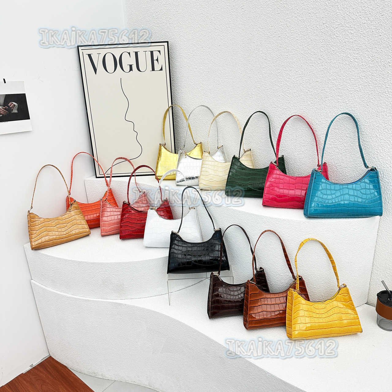 Niche Aesthetic Fashion Diamond Quilted Underarm Single Shoulder Bag for Women 2025 Summer New Trendy Small Square Bag H250804