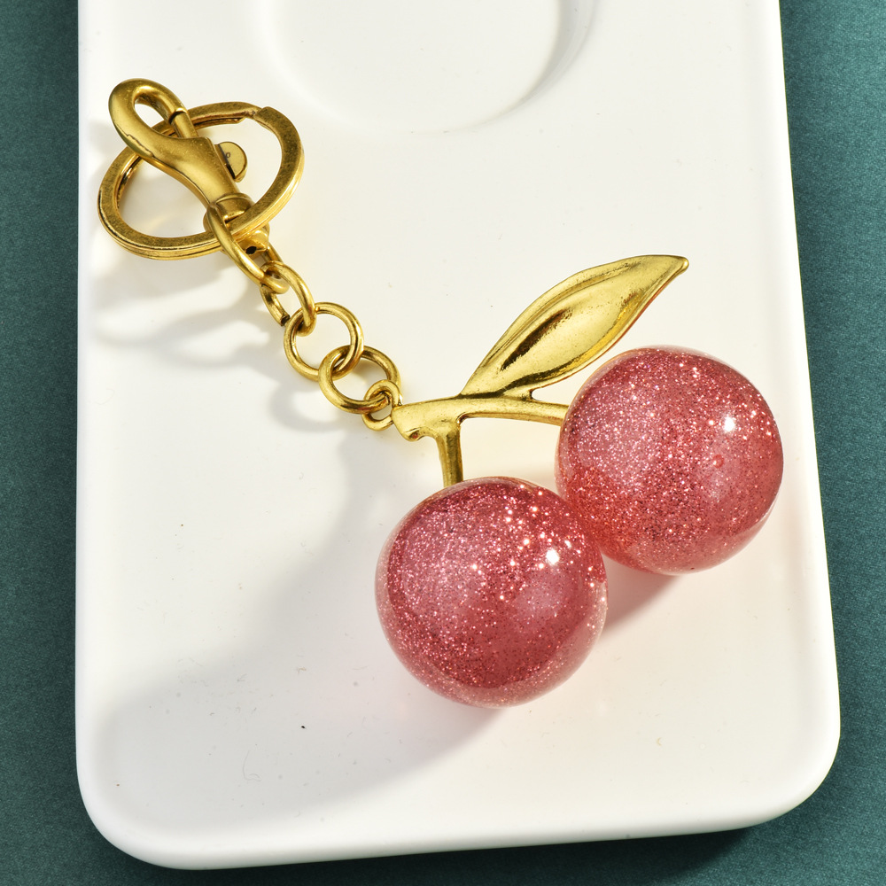 Keychains Red Cherry Bag Charm Keychain Exquisite Elegant Small Fresh Y2K Keyring For Women Backpack Purse Pendant Accessories Gift