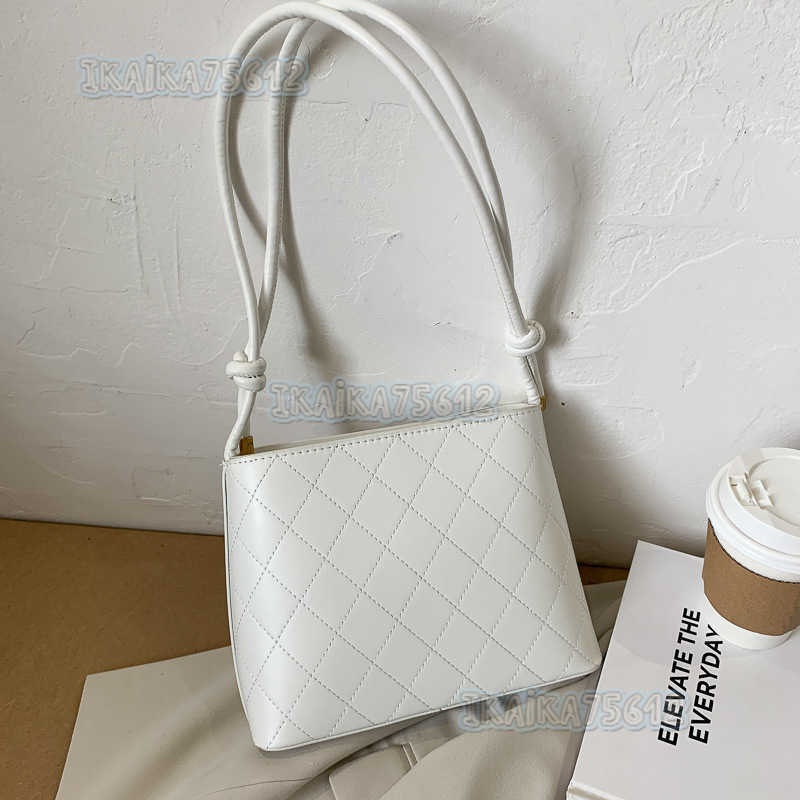 Texture Bag Womens 2025 New Style Niche Fashion Net Red Small Square Bag Single Shoulder Messenger Bag for Work H250804