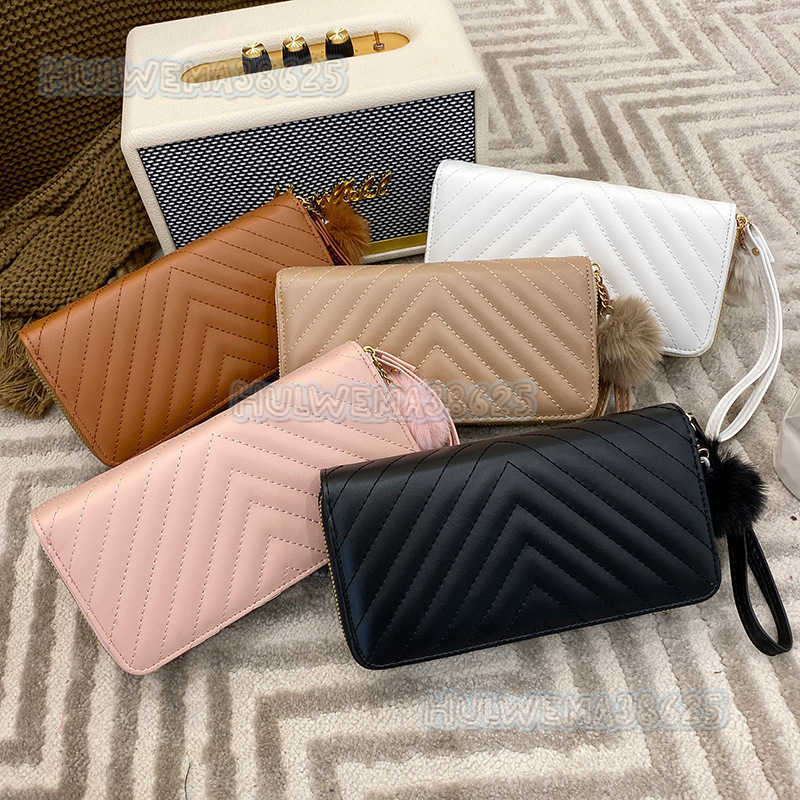 Womens Bag 2025 New Pattern Embroidered Fashion Long Wallet Casual Pendant Handheld Coin Purse H250804