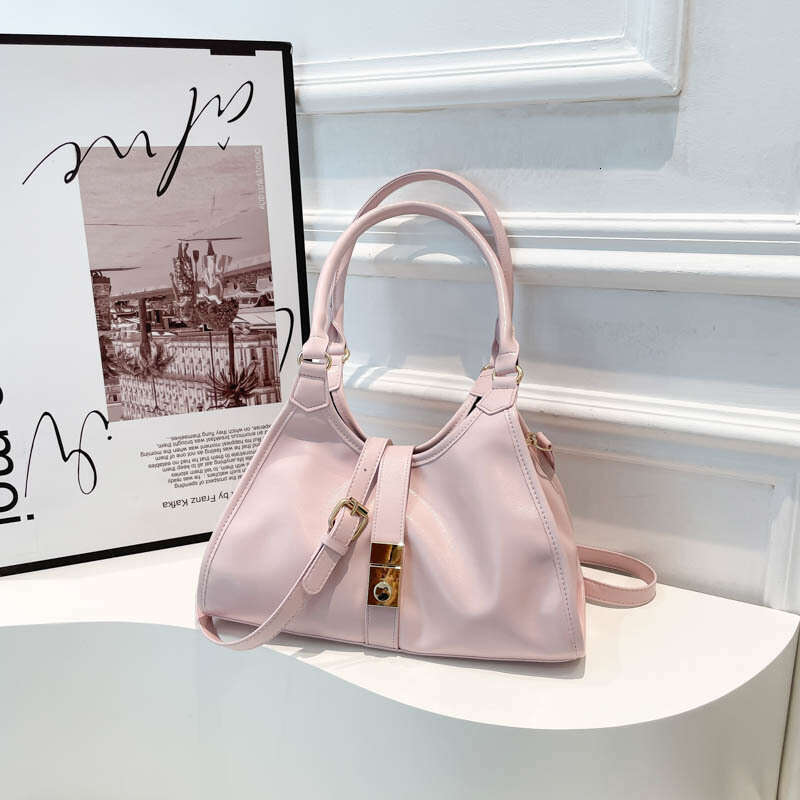 High-End Fashion Simple Handheld Tote Oil Wax Leather Texture Shoulder 2025 bags New Niche Design designer Crossbody Bag