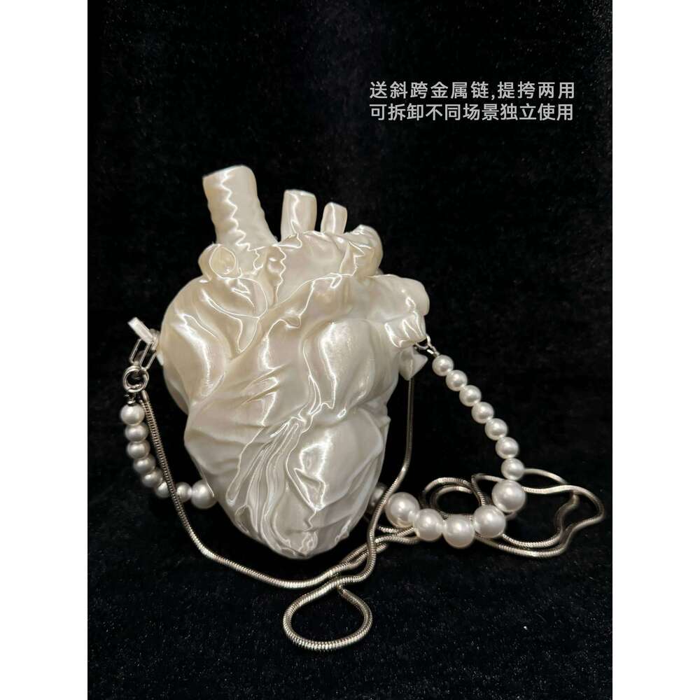 Light Fashion 3d Printed Three-dimensional Heart Women Personalized Banquet Party Bead Chain Crossbody Bag Trendy