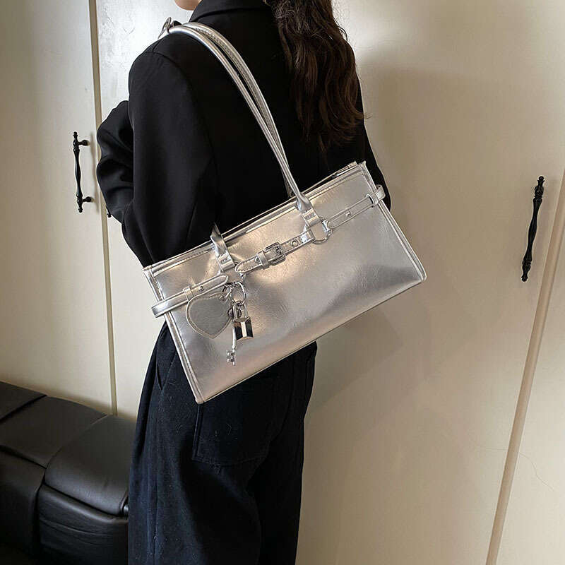 Sweet Cool Women's Handbag Simple Commuter Stylish bags Belt designer Fashion 2025 New Trend Motorcycle Shoulder Underarm Bag