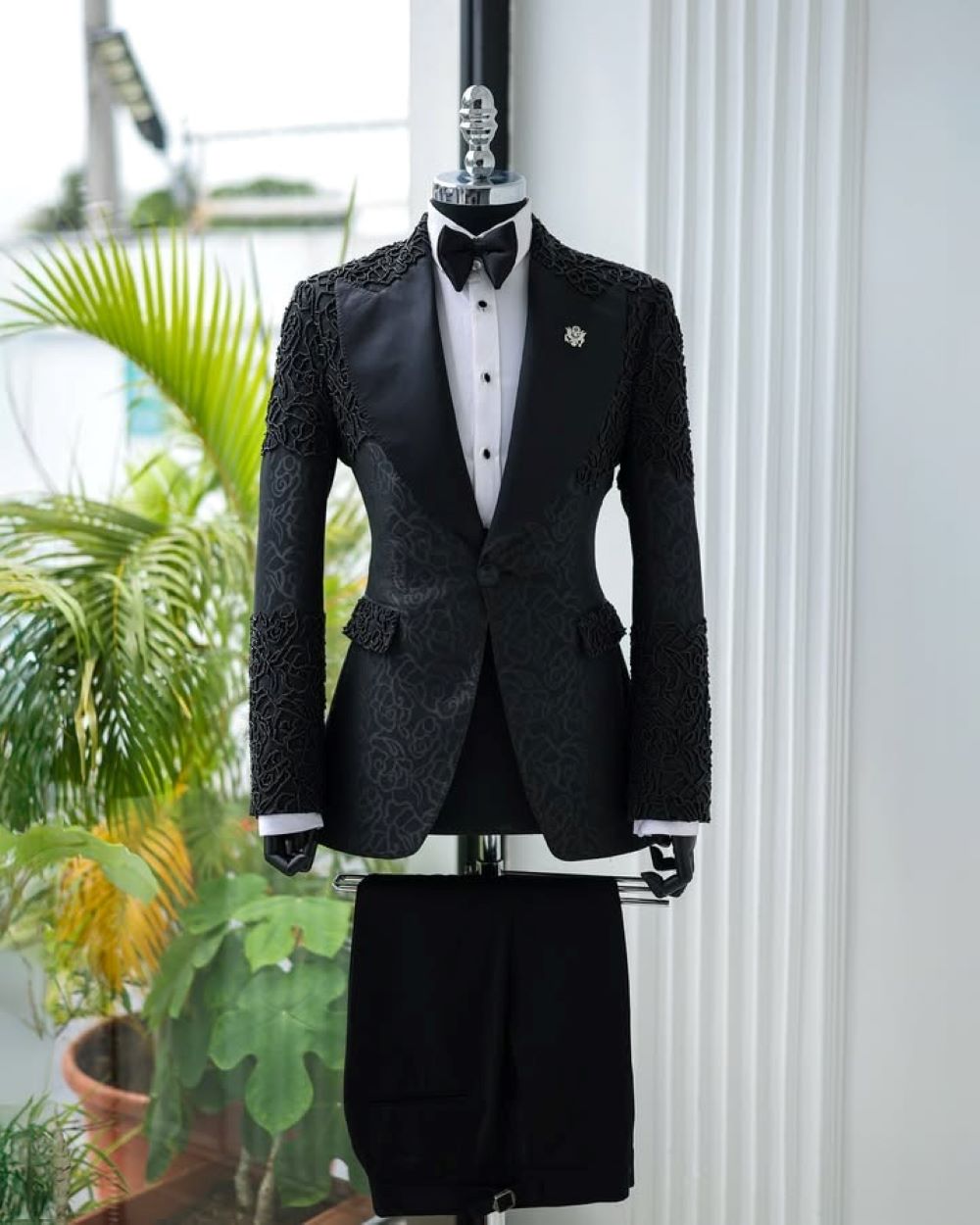 Vintage Men Suits Tailor-Made 2 Pieces Set Beading Peaked Lapel Jacket Jacquard Blazer One Button Groom Customized Coat Pants Size