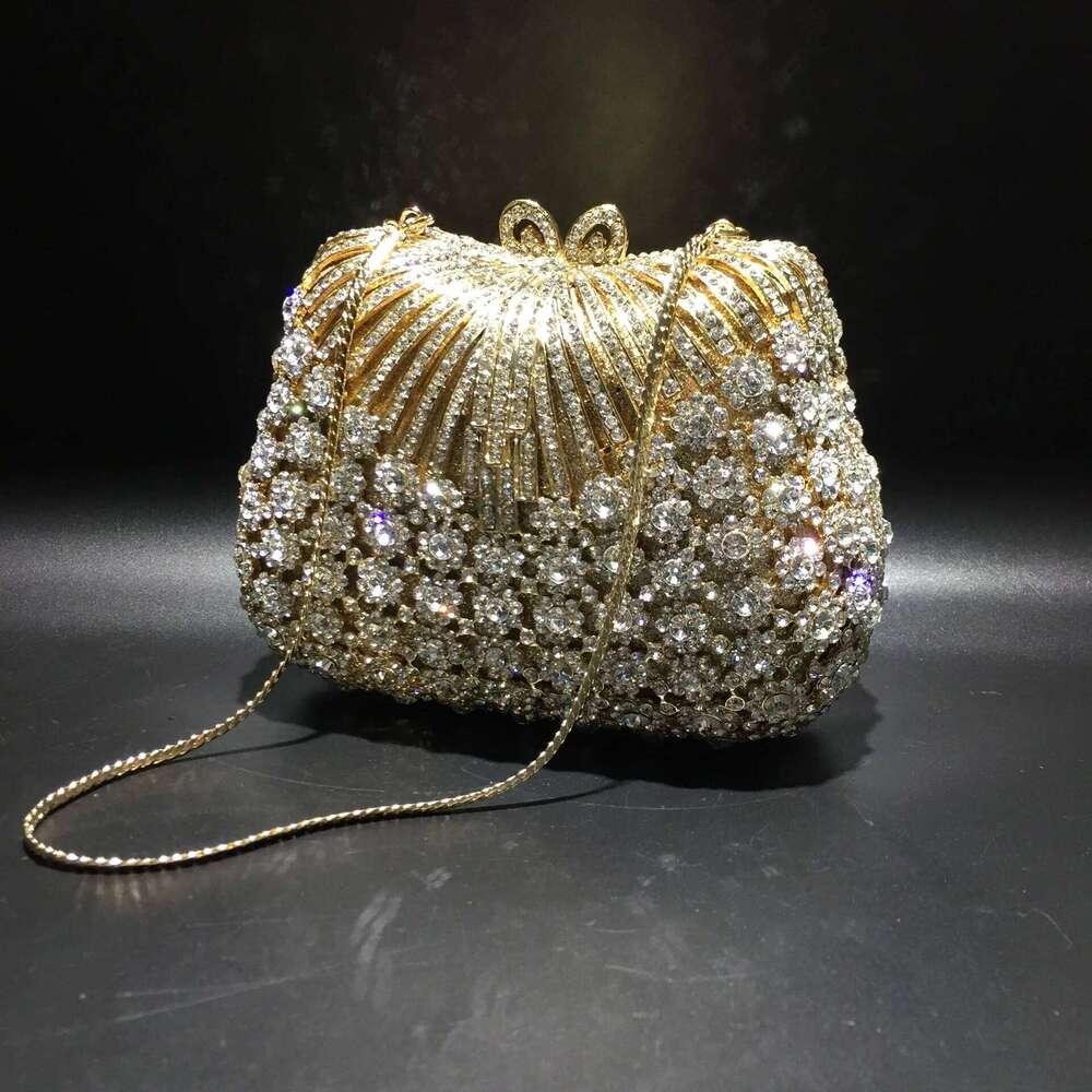 Women Gold Color Flower Rhinestones Clutch Bags Crystal Evening Purse Stones Metal Clutches Small Handbag Wedding Bag