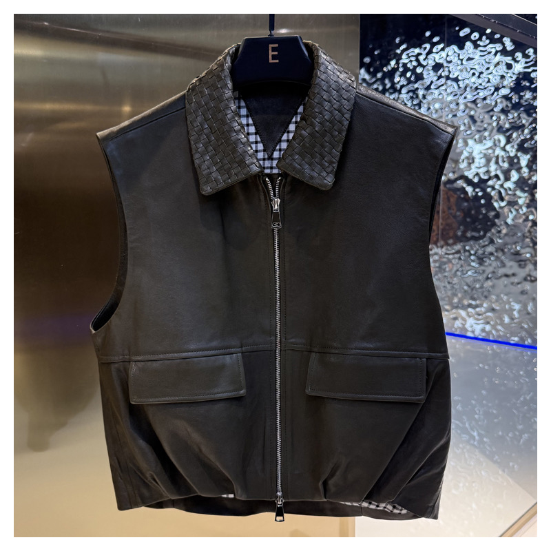 Genuine leather sheepskin woven collar, contrasting plaid lining, leather vest, camisole jacket for casual women
