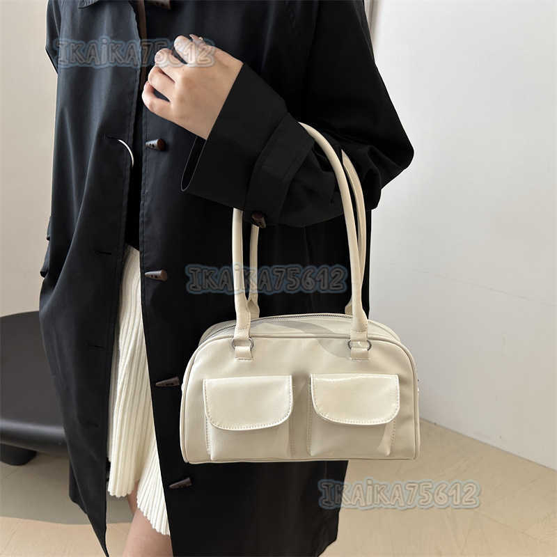 Oil Wax Leather Niche Design Bowling Underarm Bag for Women Simple Commuting Fashion Versatile Handbag Shoulder Bag H250804