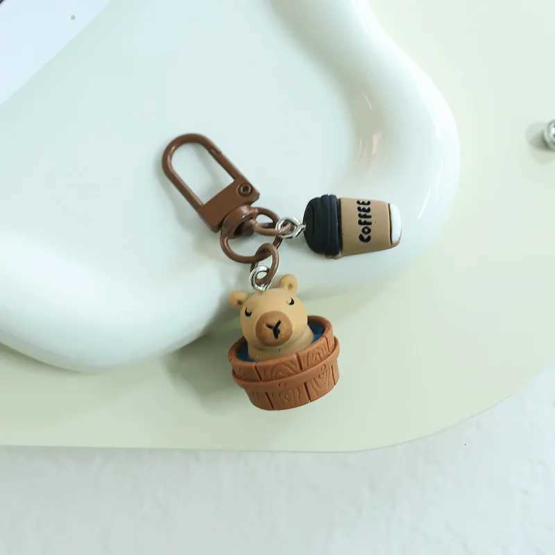 ute Resin Capybara Key Chains for Women Girls Capibara Animal Keychain Kawaii Bag Backpack Charms Couple Friend Jewelry Gift G250802