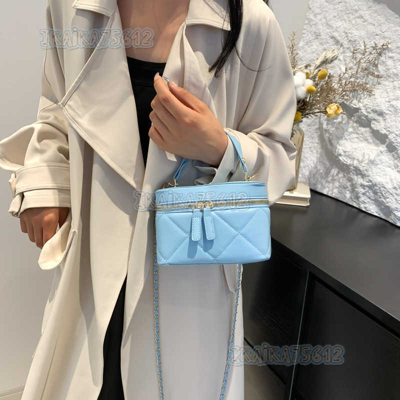 Trend Beautiful Small Bags for Women Spring/summer 2025 New Fashionable and Unique Trendy Crossbody Bags Handheld Bucket Bags H250804