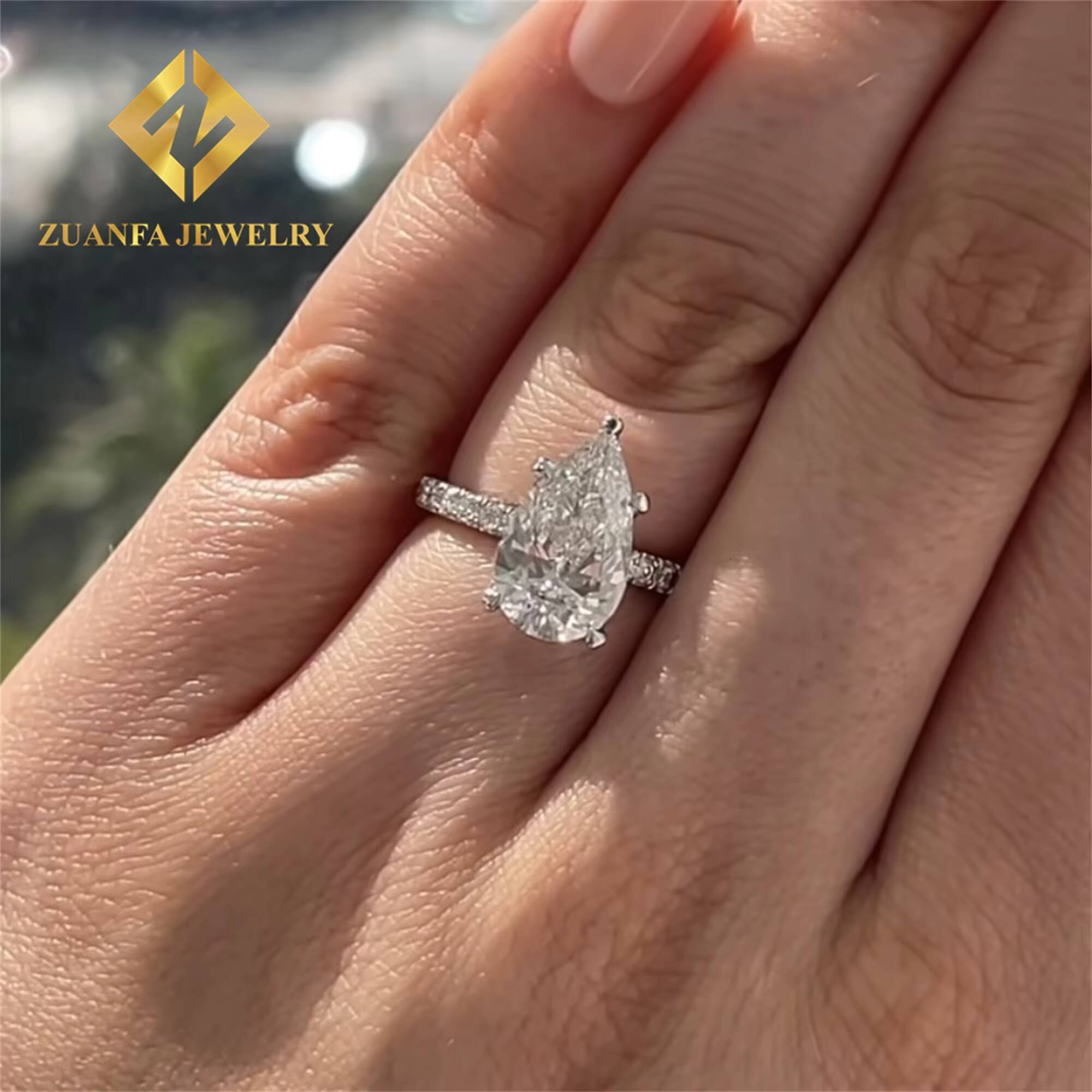 Unique Design 10k Solid Gold Luxury Gorgeous Bridal Wedding Jewelry CVD 3Ct Pear Lab Grown Diamond Engagement Wedding Ring