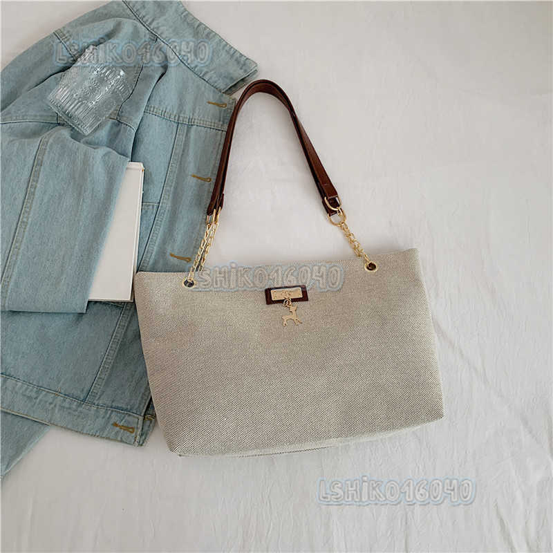 Casual Large Capacity Bag for Women 2024 New Versatile Nylon Bag Commuting Class Shoulder Bag Simple Tote Bag H250804