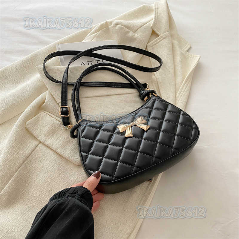 Textured Bow Handbag for Women 2025 New Summer Unique Crossbody Bag Niche Aesthetic Single Shoulder Crescent Bag H250804