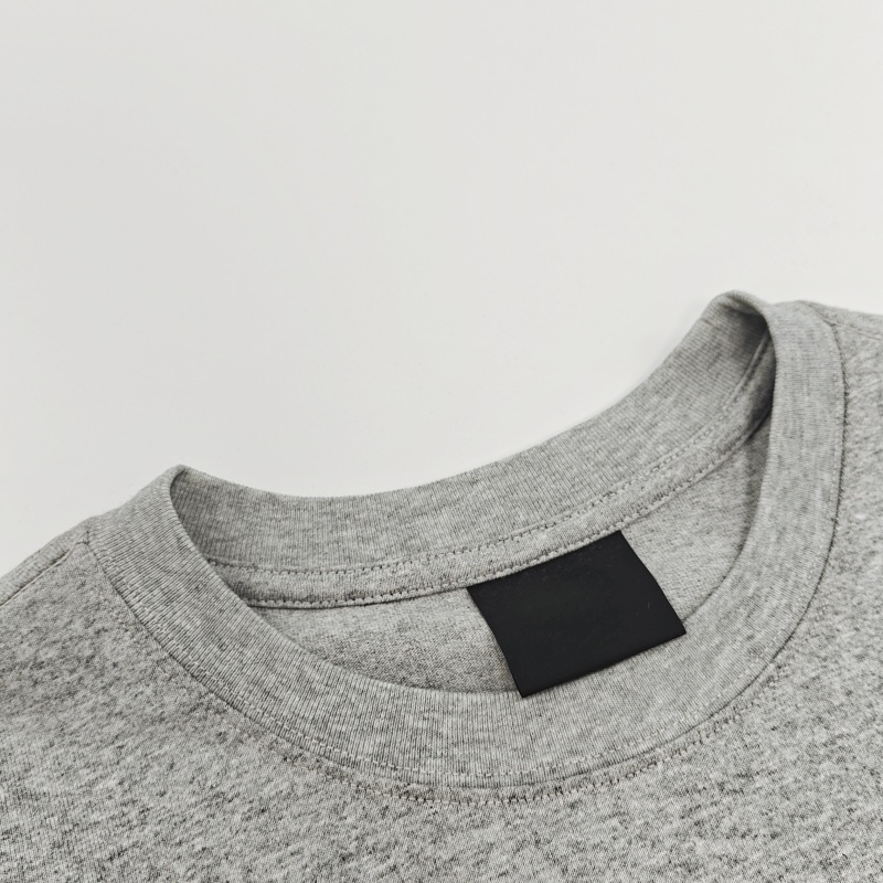 Durable All-Gender Autumncollection Sweatshirt - Soft Fabric Mixed With Eye-Catching Designs