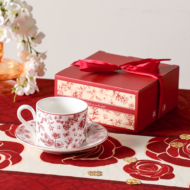 INS Lily of the Valley Coffee Cup and Saucer Set Mug Ceramic Water Cup European Style Creative Luxury Home Afternoon Tea Cup 250804