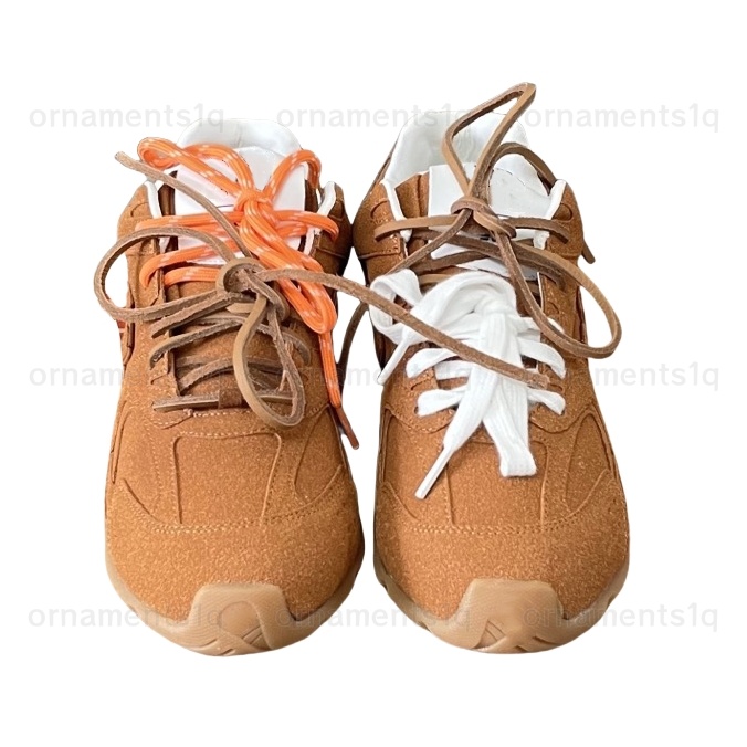 Trendy Athletic Footwear Combining Comfort & Visual Appea Stylish Breathable Running Sneakers Featuring Colorful Design Elements