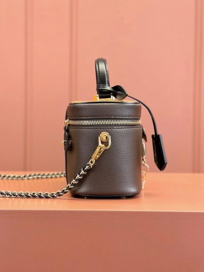 Luxury Designer Bucket Bag Women Vintage Monogram Classic Pattern Shoulder Crossbody Bag Fashion Versatile Round Top Purse