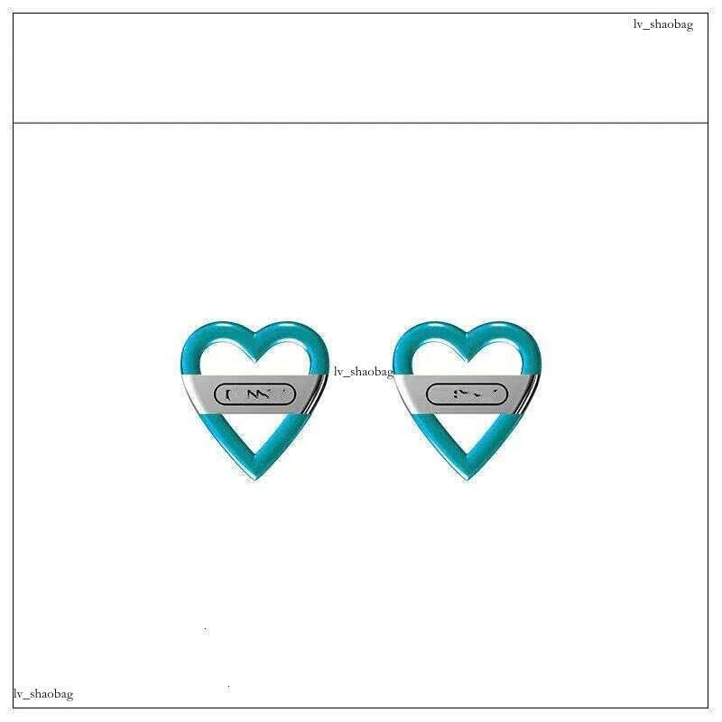 DHcollections Valentine's Day City Heart for Women Niche Design High-end New Trendy Stud Earrings Qixi Gift