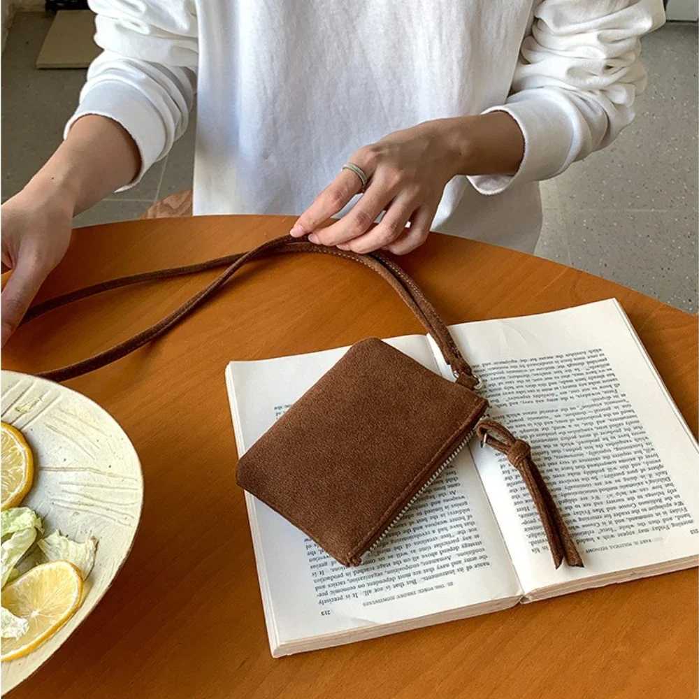 Leopard Print Suede Coin Purse Portable Lipstick Key Bag Women Shoulder Bag Mini Storage Bag Small Wallet Travel Mini Purse 2025 G250802