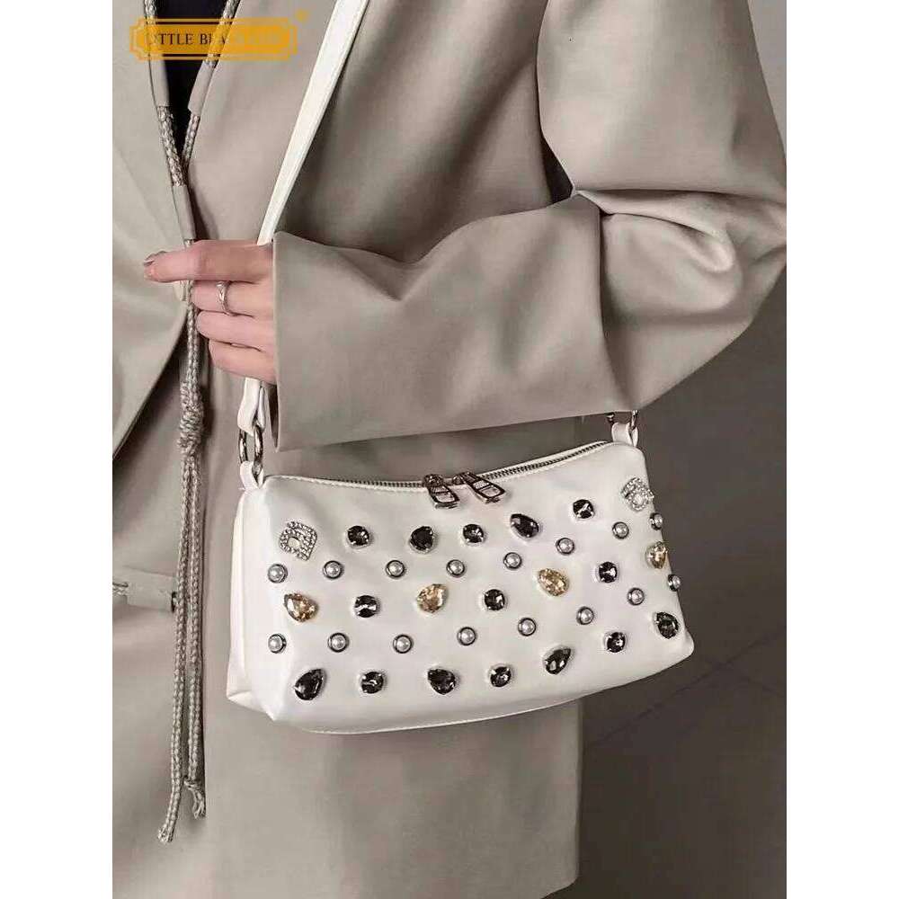 Fashion Dia Women Single Shoulder Zip Solid Color Pu Leather Handbag Casual Crossbody Bag Versatile Ladies Armpit Bags