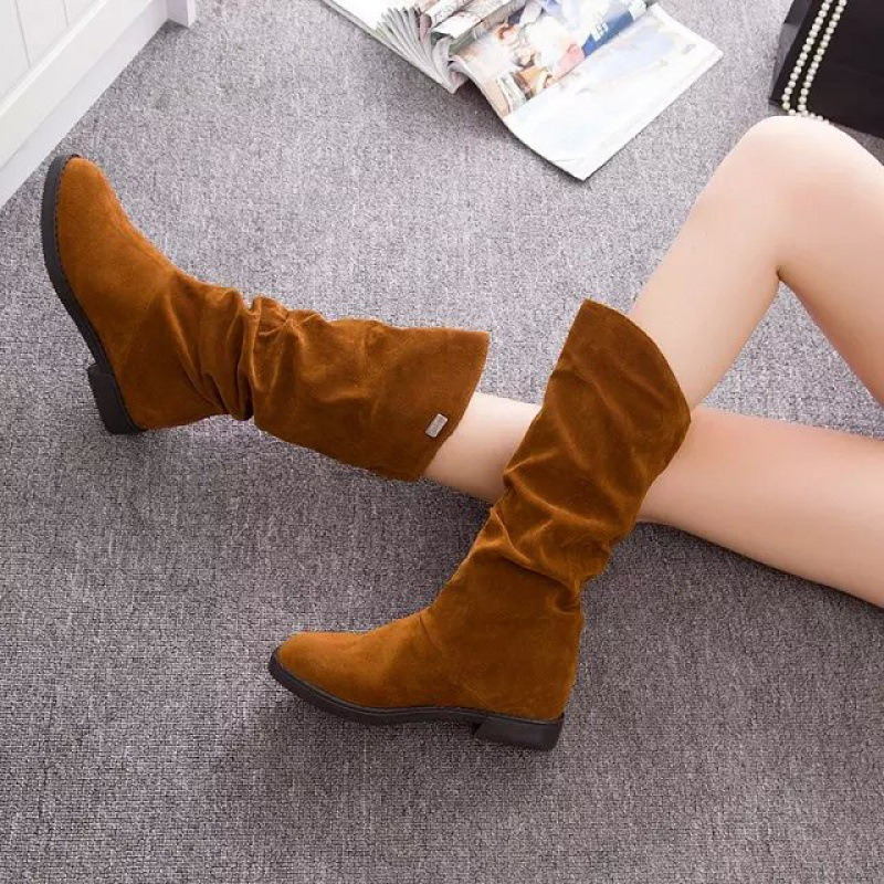 Versatile brushed women's inner height increasing boots, round toe mid heeled short boots, spring autumn winter Martin boots, British women'
