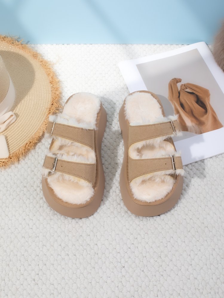 new Women's one-piece fur flat fluffy shoes with color-blocking design Slip - on Lazy Shoes for Slippers