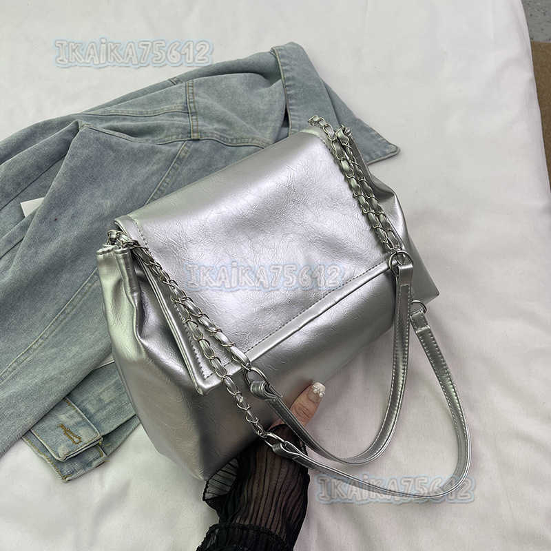 2025 New Fashion Chain Shoulder Bag for Women Niche Design Simple and Stylish Underarm Small Square Bag H250804