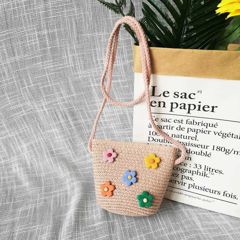 Summer Childrens Straw Woven Messenger Bag Lovely Girls Small Coin Purse Handbags Baby Kids Mini Shoulder Bags Princess Wallet G250802