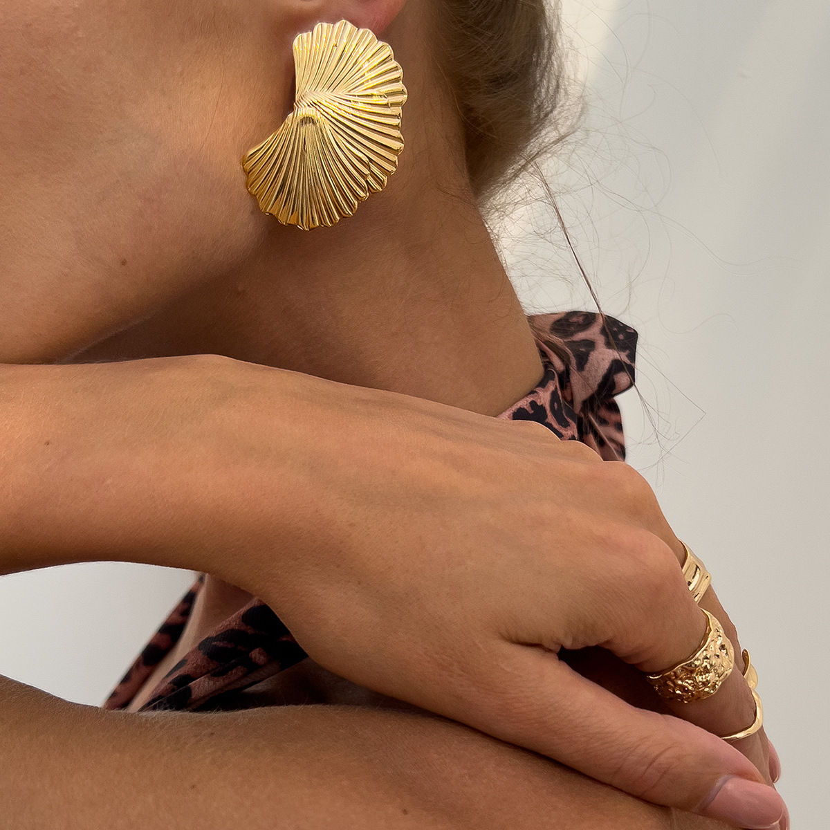 Ocean Inspired Metal Shell Earrings with Premium Textured Design Bold Statement Women Jewelry Versatile New Arrival