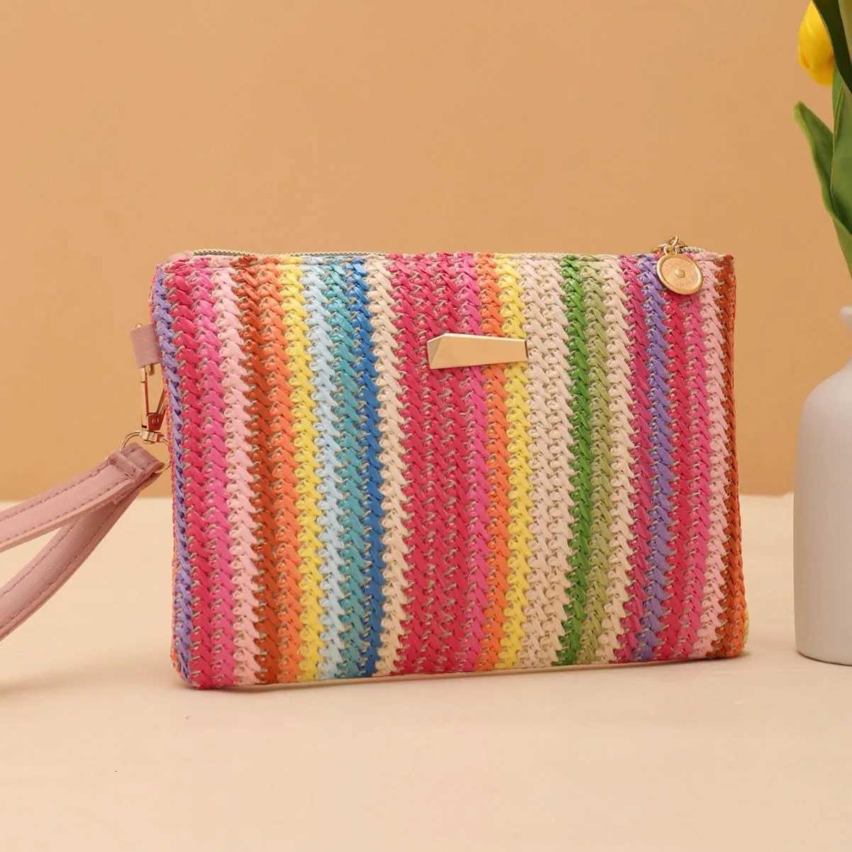 Women Summer Retro Straw Woven Bag Handbag Fashion Colorful Bohemian Woven Wristlet Bag Beach Wallet Money Bag Clutch Coin Purse G250802