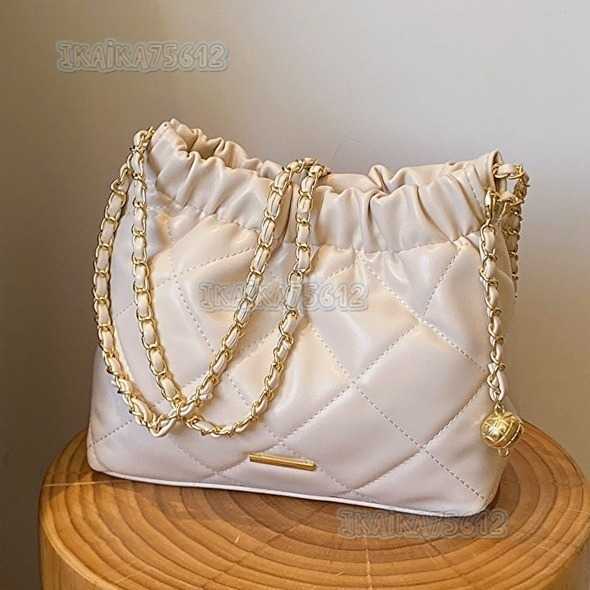 Womens Bag 2025 Summer New Small Style Fashion Casual Quilted Shoulder Bag Commuter Chain Crossbody Bag H250804