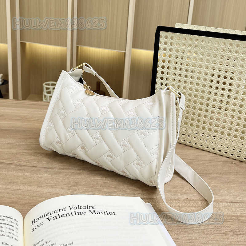 Womens Bag 2025 Spring Summer New Trendy Fashion Plaid Heart Embroidery Underarm Bag Shoulder Bag H250804