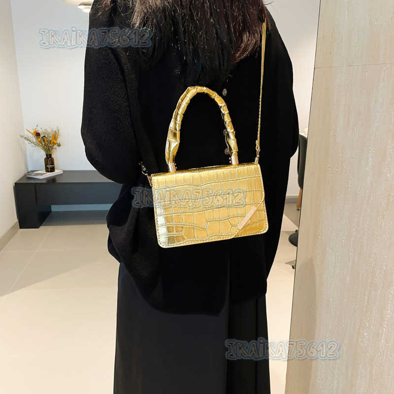 Minimalist 2025 Spring Summer New Casual Fashion Niche Aesthetic Crossbody Bag Small Square Bag Unique Stylish Shoulder Bag H250804