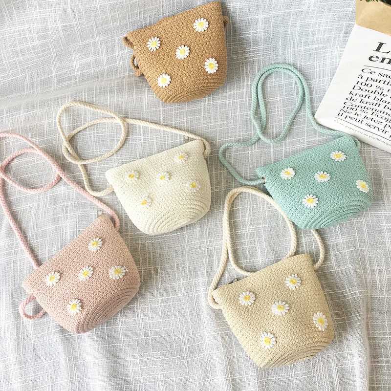 Summer Childrens Straw Woven Messenger Bag Lovely Girls Small Coin Purse Handbags Baby Kids Mini Shoulder Bags Princess Wallet G250802