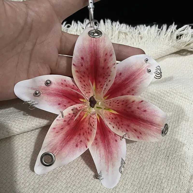 Exquisite Phalaenopsis Orchid Lily Keychain Creative Simulation Flower Bag Pendant Fashion Backpack Decoration Accessories Gifts G250802