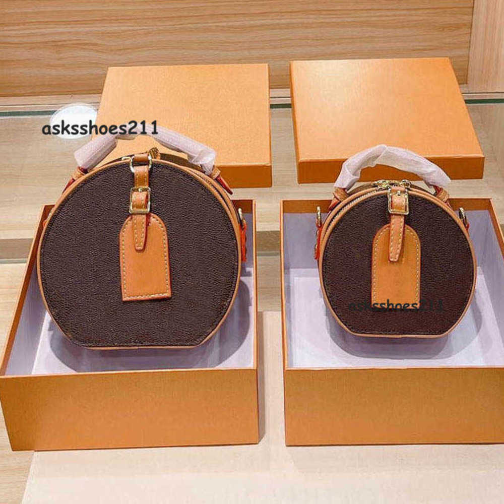 Cosmetic Bags Cases boite chapeau souple round bag luxury designer women handbag mm pm mini shoulder crossbody bags strap canvas messenger clutch pouch classic 05